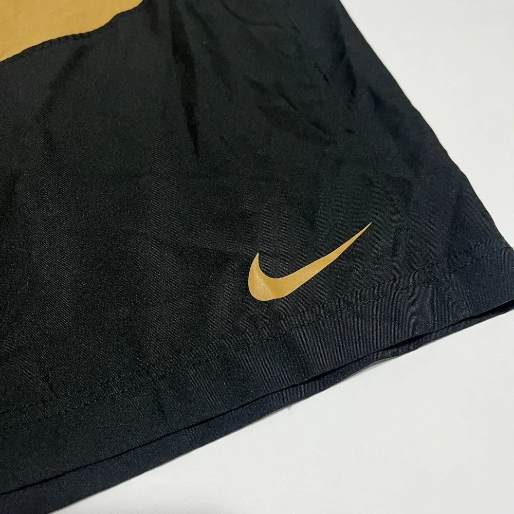 Nike Men's Dri-Fit MEDIUM Ultimate Flex Woven Black & Gold Shorts Breathable